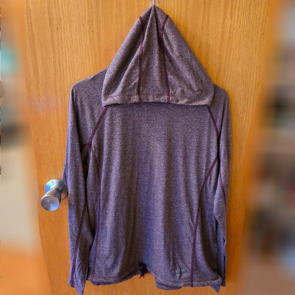 GUC Under Armour Heatgear Threadborne Hoodie, Maroon L/XL